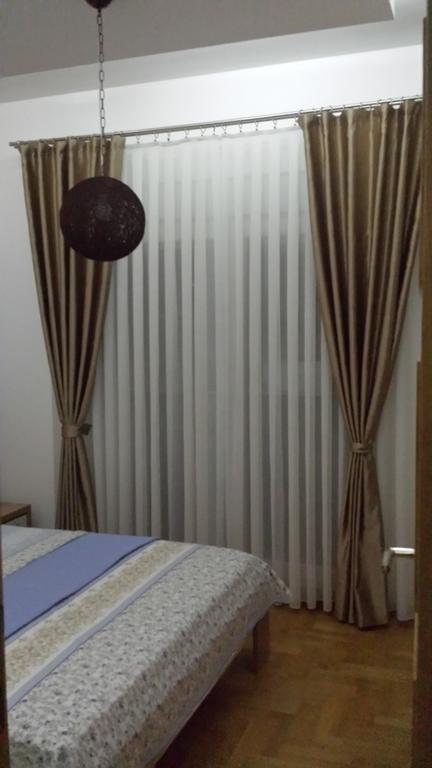Apartment Fini Tivat Ngoại thất bức ảnh